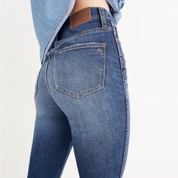 Madewell 10” High Rise Button Fly Skinny Jeans: Drop Hem Edition - Picture 3 of 13